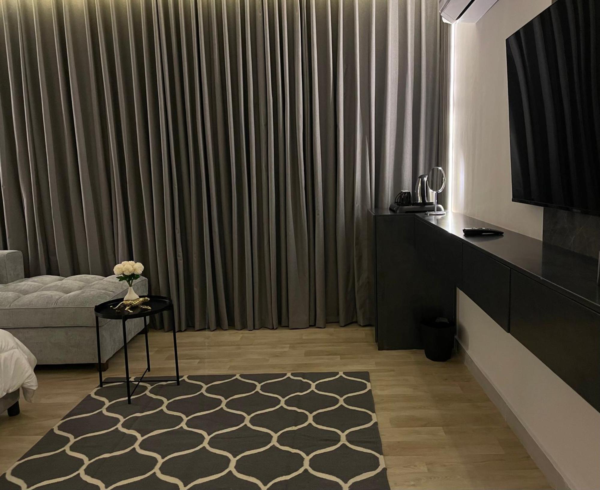 Apartment Lusso - استوديو لـوسـو الفندقي *